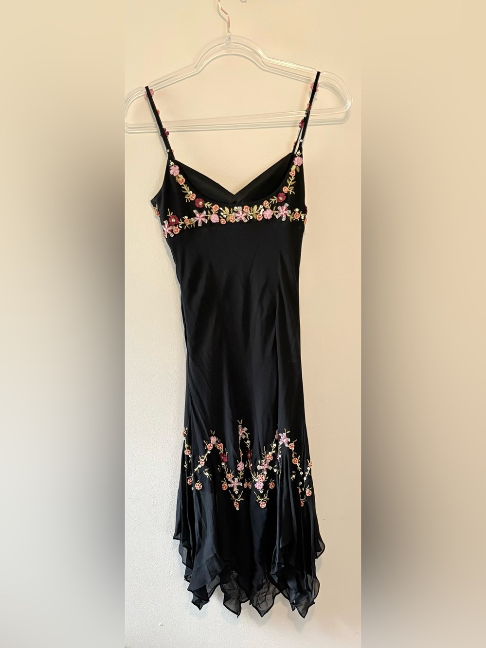 Vintage 90s Sue Wong black silk floral beaded asymmetrical hem dress - Picture 5 of 10